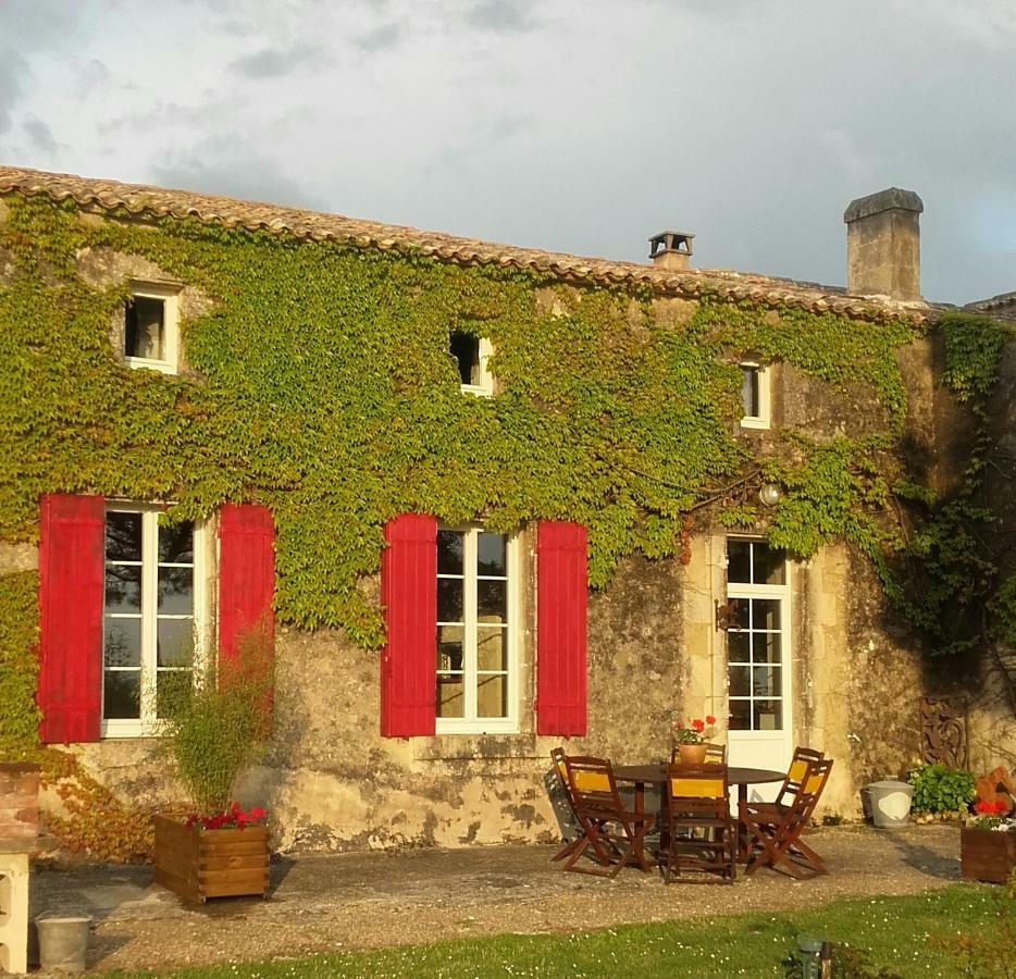 Logis De Bois Roche Villa Saint-Bonnet-sur-Gironde Luaran gambar